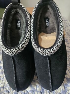 UGG Women's Tazz II Black Slip-On Shoes